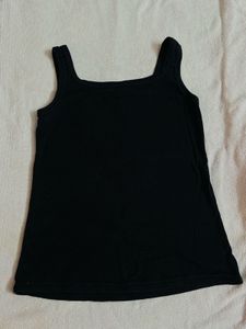 Set Of 2 Tank Tops