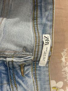 Light Wash Distressed Jeans