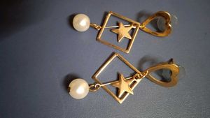 Earings