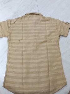 Shirt With A Design Quality Is Good
