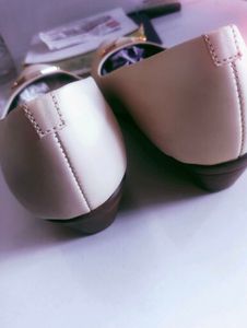 Vintage Beige Heels