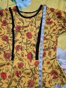 Peplump Top For Girls