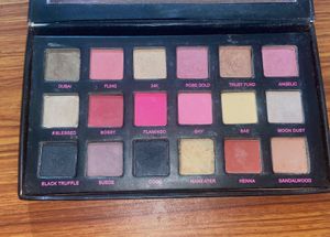 Eye Shadow Palette