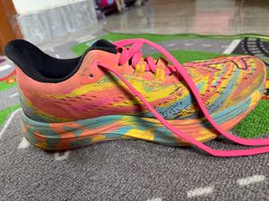 Asics Women Noosra Tri 15 Running Shoe