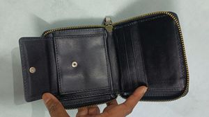 Womens Zipper Wallet Slim Article