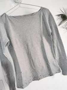 Gray Embellished Long Sleeve Top🧡