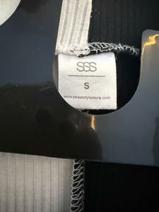 Two-Tone Ribbed Top (S)