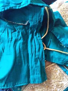 Blue Coloured Embroidered Sareee🦋🦋....