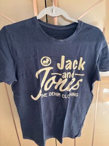 Set Of 4 T-shirts
