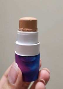 Myglamm Pose Hd Foundation Stick