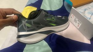Speed Bond Running Shoes