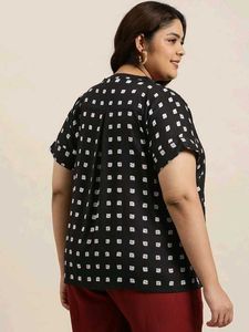 Sztori Plus Size Geometric Print Shirt Style Top