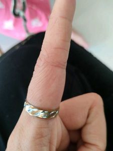 Ladies ring