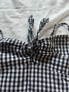 Gingham Tie-Front Crop Top