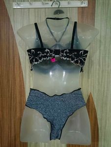 Lasenza Lace Bra Panty Set