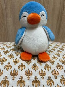 Cute Penguin Plush Toy