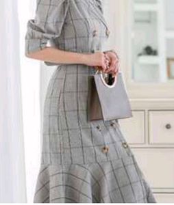 Plaid Puff sleeve peplum dress