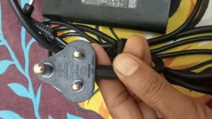 HP LAPTOP CHARGER NEW AND ORIGINAL 150 WATT