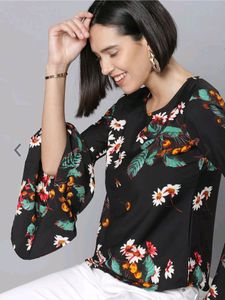 Tokyo Talkies Bell Sleeves Top