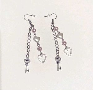 Minimal Earrings ✨