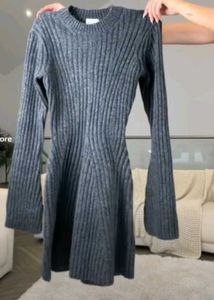 it's a winter dress