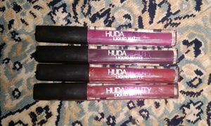 Matte Huda Beauty Lipstick/Gloss