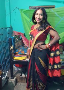 💥 Price Drop💥Black And Red Saree Only