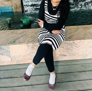 short printed striped dress