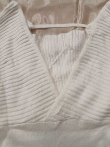 Elegant White Knit Mini Dress