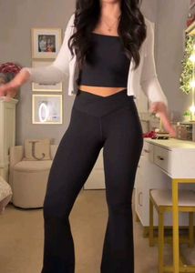 Savana Stretchable Flared Gym Leggings
