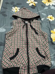 Checked Sleeveless Jacket