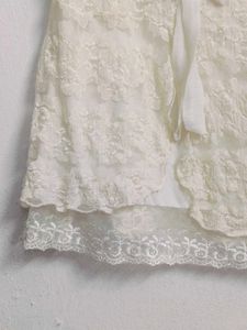 🌸 Elegant Cream Lace Top 🌸