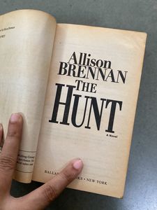 The Hunt - Allison Brennan