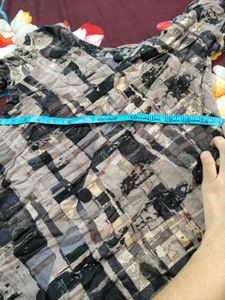 Abstract Checked Button-Up