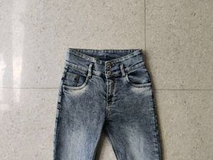 Acid Wash Bootcut Jeans🪞