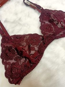 🌹Elegant Burgundy Lace Bra🌹