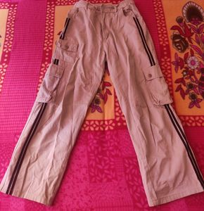 Cargo Pants🤎