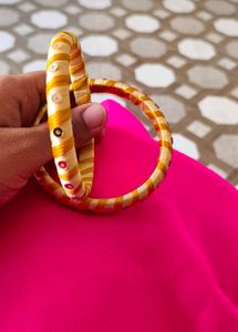 I'm Selling Handmade Silk Thread Bangles