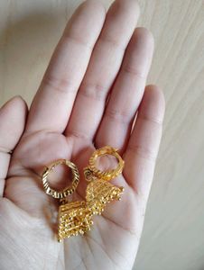 GOLDEN EARRINGS 😍