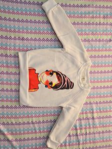 White Fleece Top (Like new) 🆕 PLS DONT BARGAIN