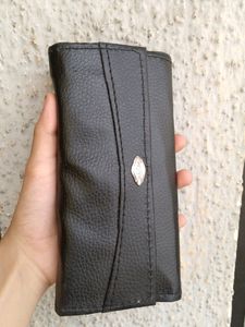 Cute Jos-Alukkas clutch