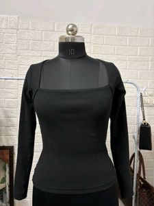 Black Ribbed Full Sleeve Top