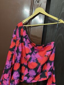 Vero Moda Chic One-Shoulder Top