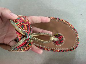 Bohemian Print Toe Ring Sandals