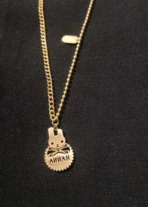 Gold Tone Floral Pendant Necklace