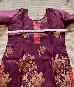 Embroidered Net Kurta