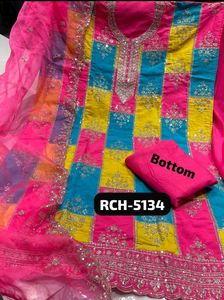 New Standard Beautiful Pakistani Dress important D