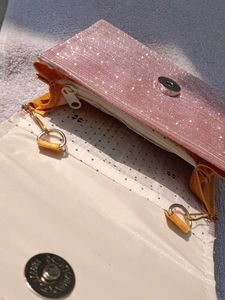 Women's Clutch With Elegant Detachable Chain