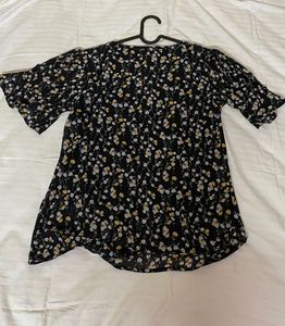 Floral Flutter Sleeve Top