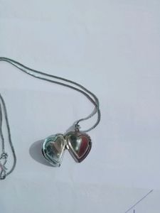 Simple Black Metal Chain With Heart Pendant Photo Customisable.